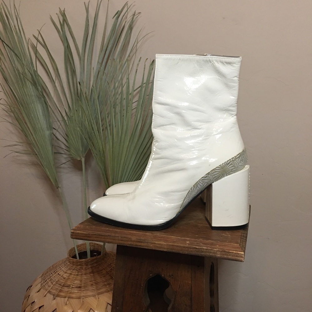 DEAR FRANCES SPIRIT BOOT white leather Block heel